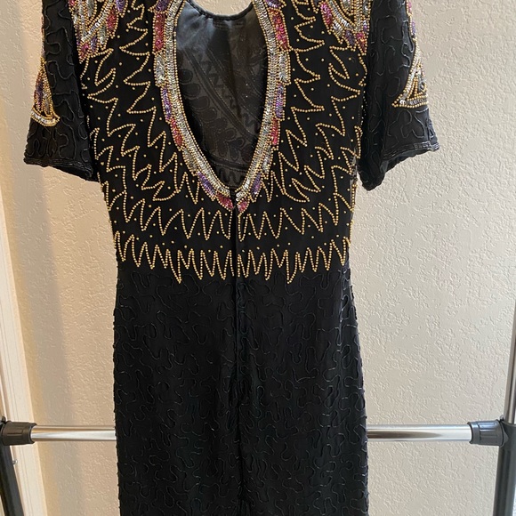 Sequin cocktail dress with embellishments - Picture 7 of 8